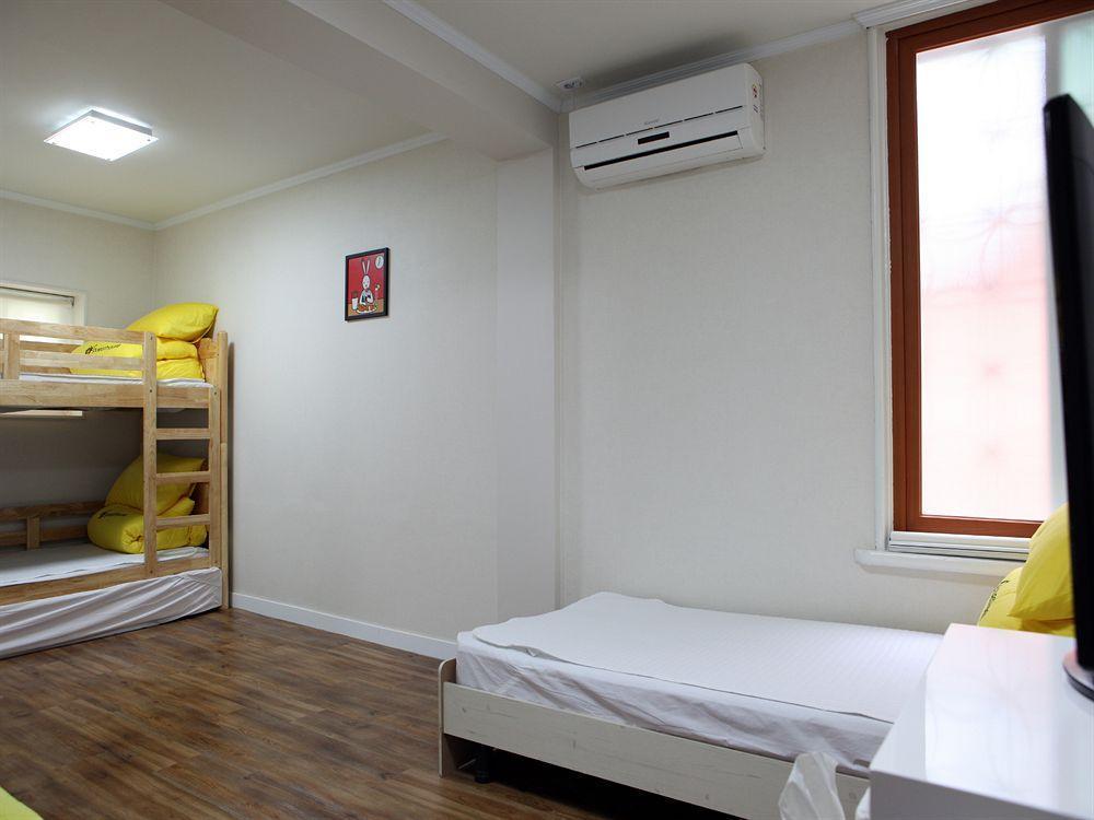 24 Guesthouse Namsan Garden Seul Zewnętrze zdjęcie