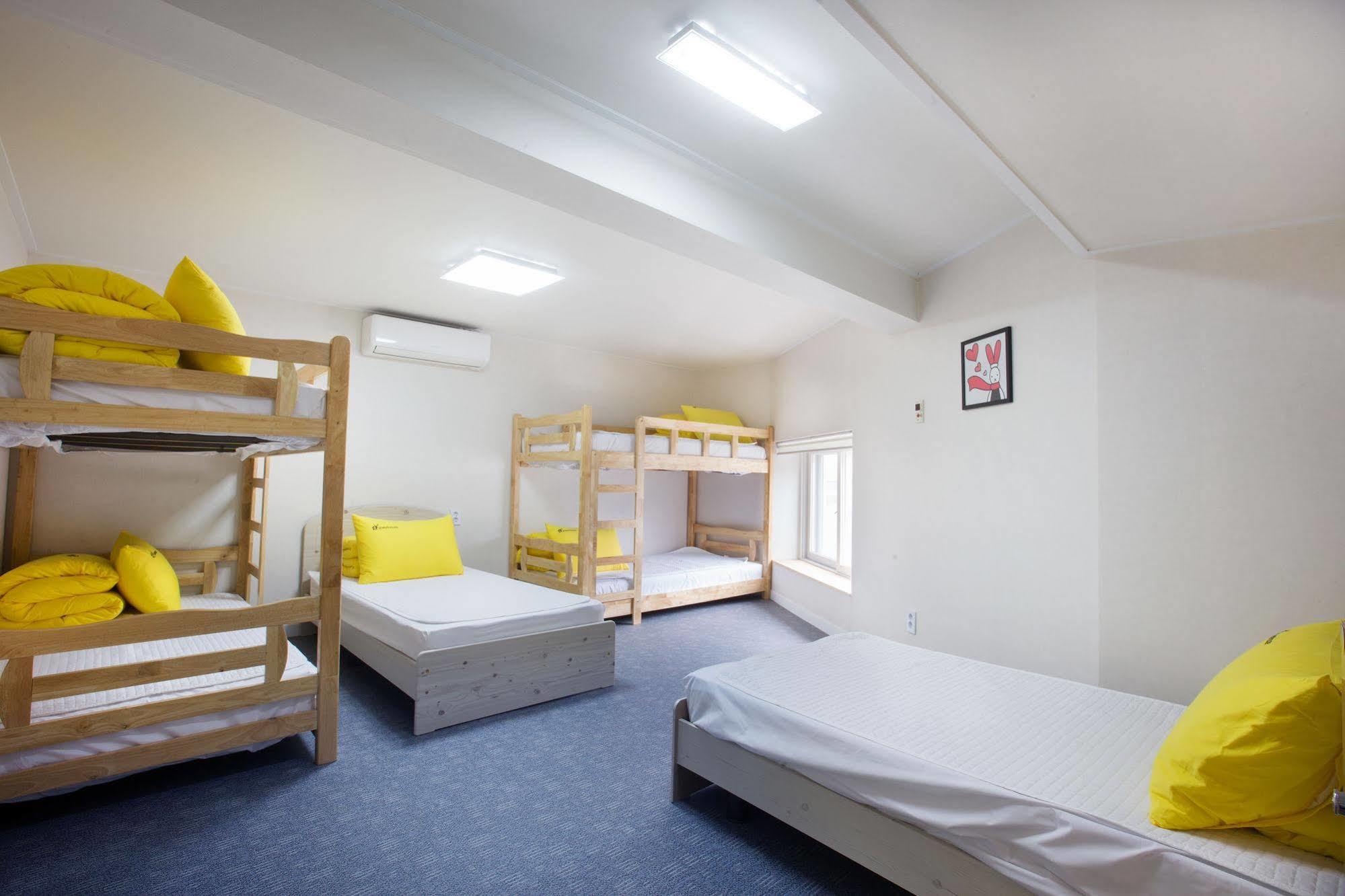 24 Guesthouse Namsan Garden Seul Zewnętrze zdjęcie